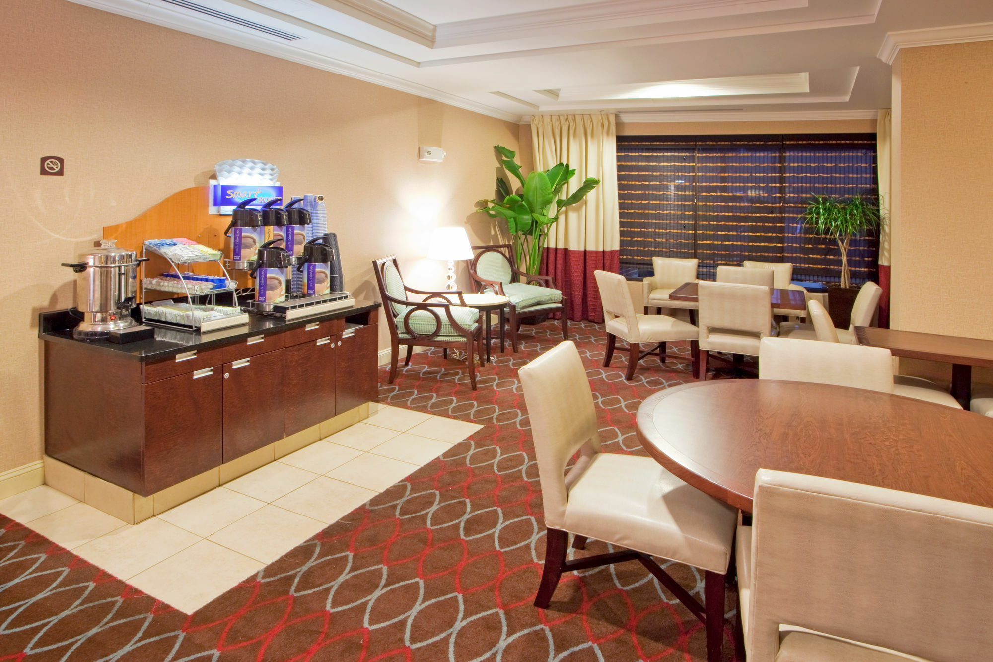 Arboretum Hotel